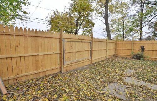 Housepitality - The Lilley Pad - Near Downtown - Photo 19