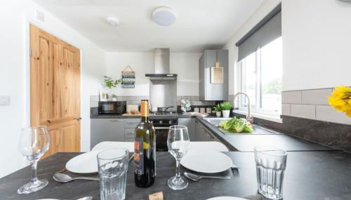 Wheal Prosper- Beautifully Fitted Wooden Lodge Helston Cornwall - Foto 4