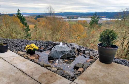 River & Garden View Suite of Kalama Oaks Lodge - Photo 40