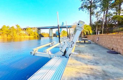 Paradise on Ocean Waterway Huge 5000 sq ft w Private Pool, Boat Dock, Grand Piano, Game Tables, BBQ, 1 acre Yard, Crib, Sleeps 34 - Foto 47