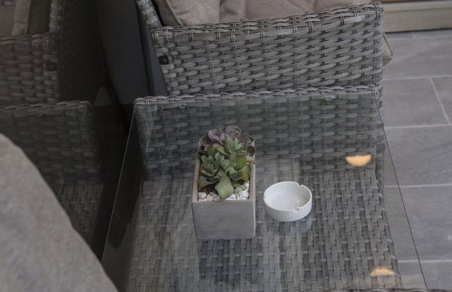 96 Nic1 - Stay Glam Skin Studio - Foto 9