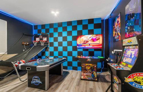 Emerald Lakes Poconos Retreat Game Room, Firepit & Sleeps 10 - Foto 36