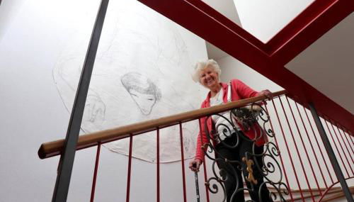 Zweizimmer-Wohnung mit Schlossblick - Foto 4