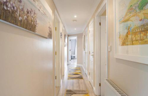 Stylish Apartment with Private Parking Torquay - Foto 15