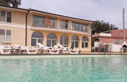 Isola del Sole - Foto 1