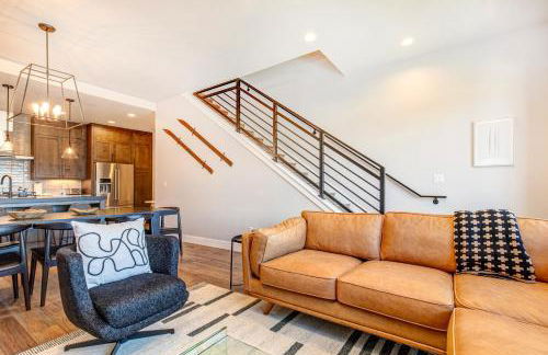 On Top of the Mountains - Full Townhome - Foto 7