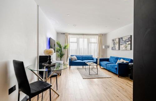 Prestige Apartment Close to Elstree & Borehamwood Station - Photo 4