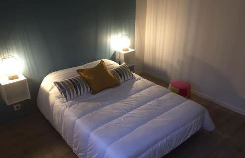 Appart T4 85m2 spacieux climatisation parking - Photo 17