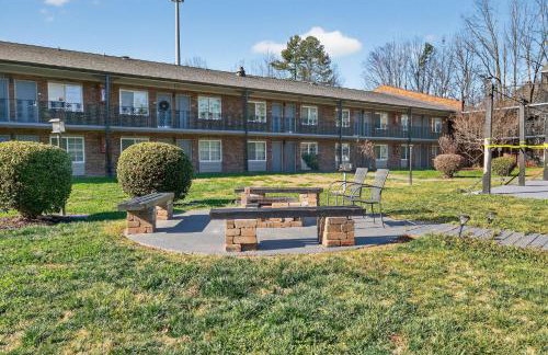 Lux Mins To Atrium Health & Charlotte Airport - Foto 14