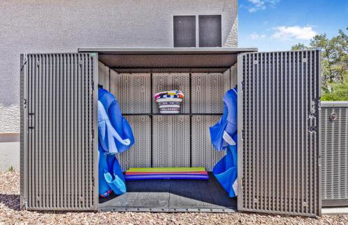 Sparkling Saltwater Pool - Spa - Firepit - WiFi - 4BR 3BA - Near Top Golf Courses - Foto 13