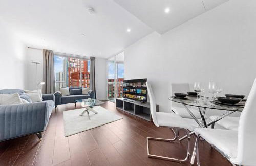 2 BR Apt By Regal Realms Short Lets & Serviced Accommodation London 18th Floor Sky View with Rooftop Access & Gym - Foto 2