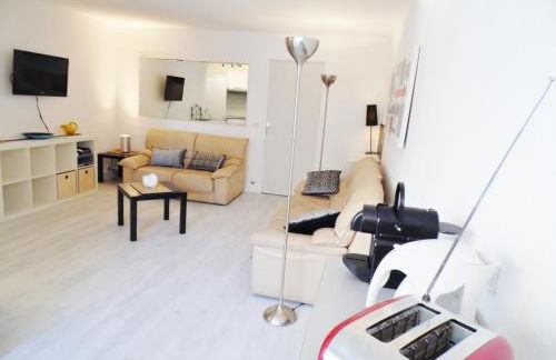 CANNES plage 2mn/45m2/vue mer/inernet/clim/parking privé - Photo 10