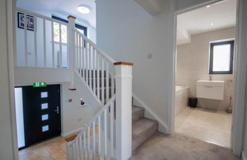 Magnolia House with Hot Tub Park Facilities - Photo 5