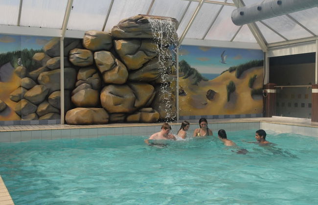 Chalet in Groningen With Spacious Veranda - Foto 12