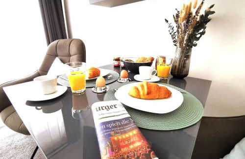 HH 06 by ROCKCHAIR - SUPERHOST Status - Modernes Apartment mit sonnigem Balkon & premium Boxspringbetten in Winterhude - Hamburg Top Geheimtipp - Foto 17