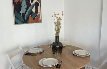 Face à la mer et à 2 pas des plages Juan les Pins 'Tout à pied' - Photo 8