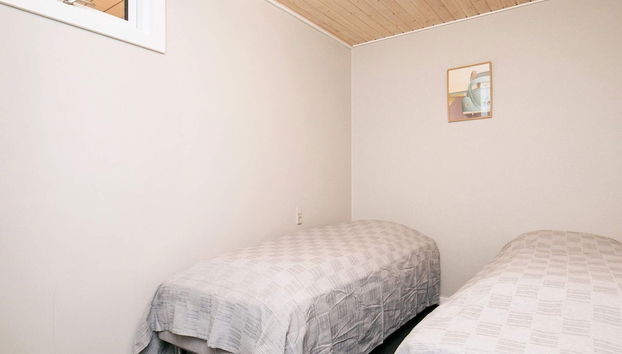 6 Person Holiday Home in Blavand - Foto 4, Habitación