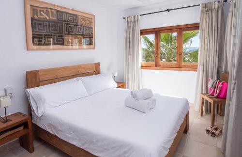 Luxury Awaits: Rent Ibiza Villa 1001 - Photo 19