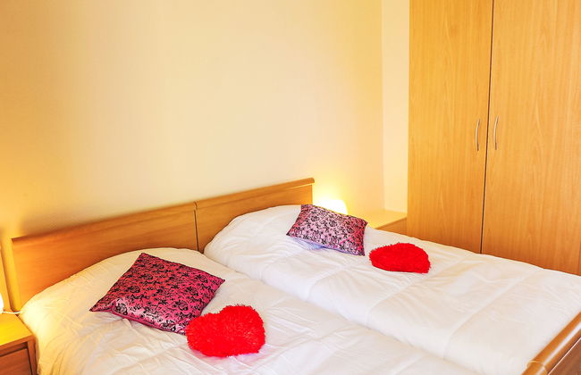 1 bedroom Apartment in La Richardais with garden - Photo 11