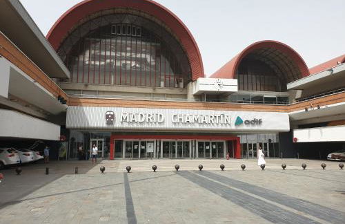 Bonito Apto Cinco Torres Plaza Castilla - Foto 64