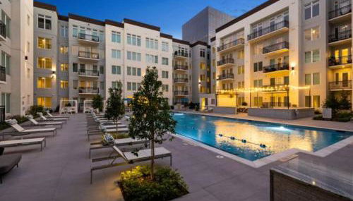 Resort-Style Apartments near The Galleria - Foto 3