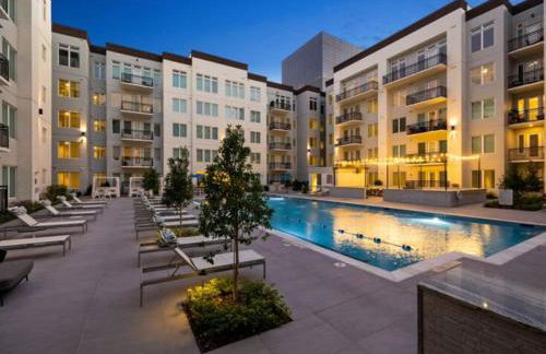 Resort-Style Apartments near The Galleria - Foto 3