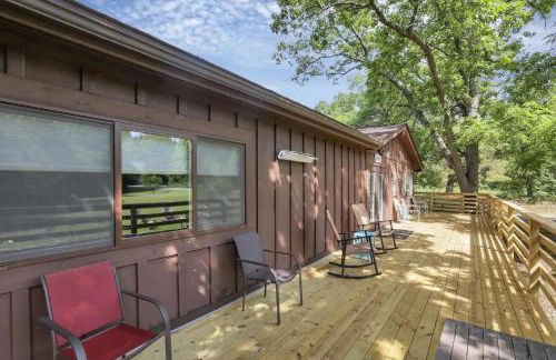 Cozy retreat on private estate with Hot Tub - Foto 17