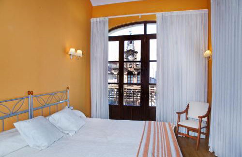 Antiguo Casino de los Arribes - Photo 42