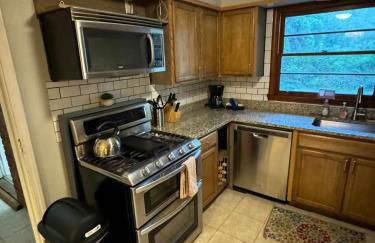 Wonderstruck on Wendover- 20 Mins to Downtown - Foto 42