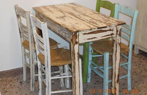 Traditional house inside Filoti, Naxos - Foto 45