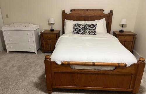 Stunning 5BR at Hunter and Windham w Oversized Deck, 5 Acres, and Mountain View - Foto 20
