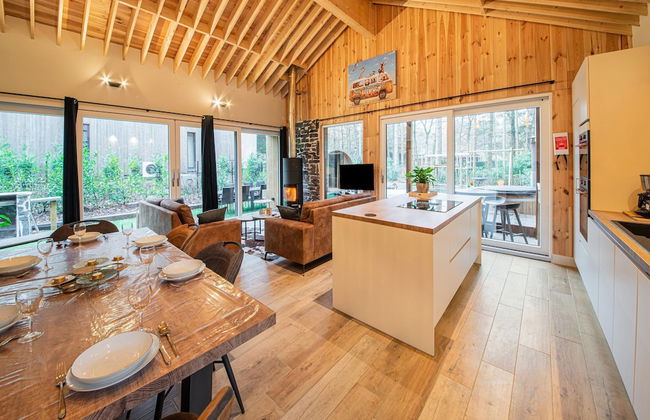 Escape With Heated Pool - Photo 17