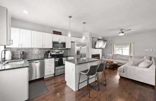 The Southern Nook - For 8 - Photo 10