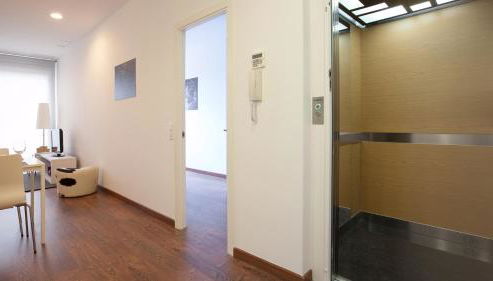 AB Montjuic - Foto 4