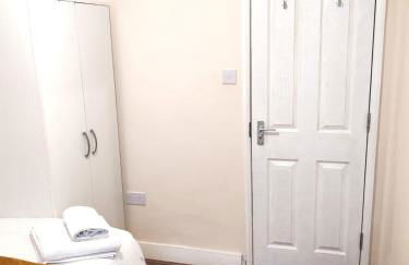 Cosy Single Room near Heathrow Airport - Foto 4