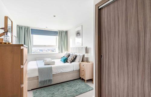 Charming Stay with a Balcony in Bow - Pass the Keys - Photo 18