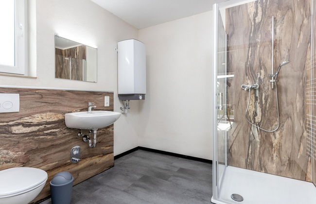 Inviting Bungalow in Hallschlag With Terrace - Foto 18