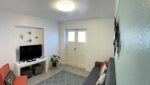 Friends Place - Photo 5