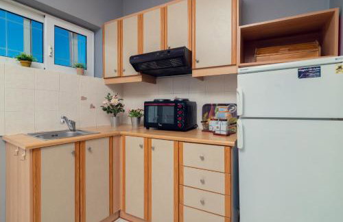 Avouris 2 Bedroom Apartment & Studios - Photo 44