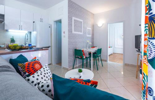 Niko's Charming Apartment with FREE parking - Foto 17