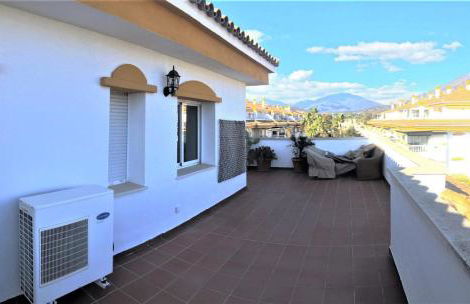 Puerto Banus, Superior 3BR Penthouse in Marbella - Photo 6