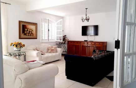 Dikasa Alugue Temporada com garagem - Foto 1