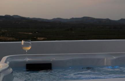 Evnia Sunset Crete Escape, Private HotTub Retreat - Foto 9