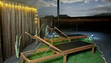 Villa Miraki Fuerteventura Surf Relax - Foto 3, Garden, sunbed, Garden view, Shower