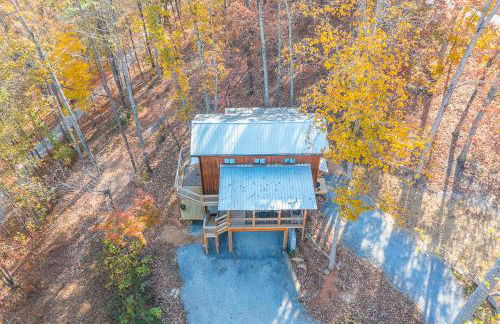 Cozy Cabin Retreat w/ Hot Tub & Nature Views - Foto 53