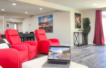 Private Home - Heated Pool, Billiards, Darts, Foosball, Fireplace, 5 Smart TVs, BBQ, Cotton Bedding - The Saguaro Sanctuary, Pool Heat Optional - Foto 20