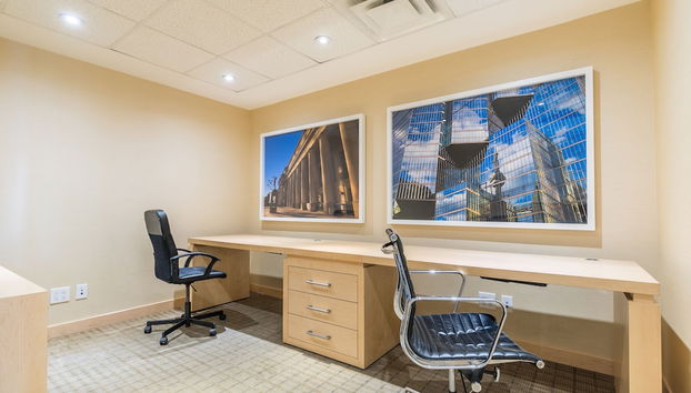 Coin salon dans le hall