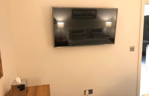 Camerton Inn Cottage - Photo 55