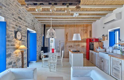 Blue and Green in Luxury - Photo 48