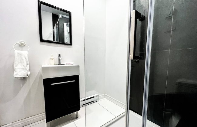 Hip Townhome With Garage Dt Mtl - Foto 14